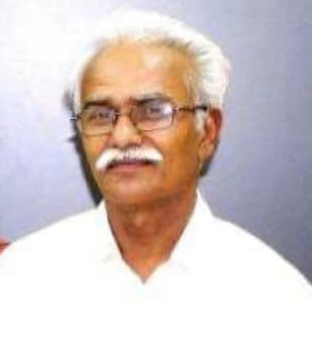 ലോഗോസും പ്രജാപതിയും.(ലേഖനം)