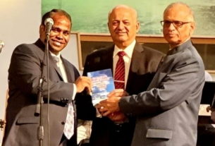 പാസ്റ്റർ ബേബി മാത്യു അടപ്പനാംകണ്ടത്തിൽ രചിച്ച വെളിപ്പാട് പുസ്തക വ്യാഖ്യാനം പ്രകാശനം ചെയ്തു