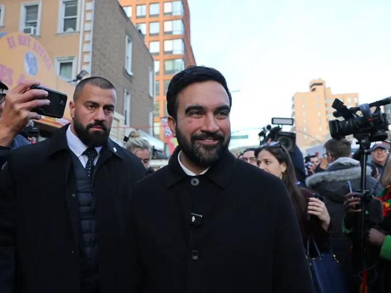 ന്യൂയോർക്ക് മേയർ: സുരക്ഷ ഉറപ്പാക്കാൻ $100 മില്യൺ ഡോളർ മാൻഷനിലേക്ക്