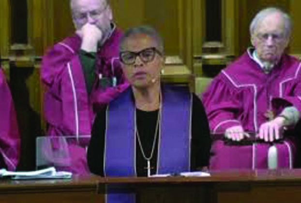 ബൈബിളിനു മൂന്നാം നിയമം വേണമെന്നു ലെസ്ബിയന്‍ ബിഷപ്പ്: വ്യാപകമായ പ്രതിഷേധം.