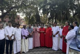 ക്രിസ്ത്യൻ അലൈൻസ് സംഘടിപ്പിച്ച വാഹന പ്രചരണ ജാഥ കോന്നിയിൽ തുടങ്ങി.