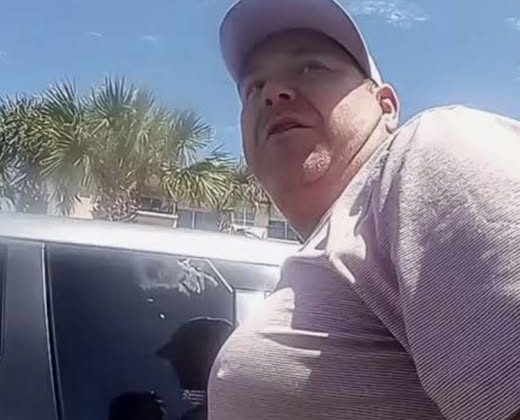 ശസ്ത്രക്രിയയ്ക്കിടെ മാറി അവയവം നീക്കം ചെയ്തു;ടാക്സി ഡ്രൈവറായി ജോലി ചെയ്യുന്നതിനിടെ ഡോക്ടർ പിടിയിൽ