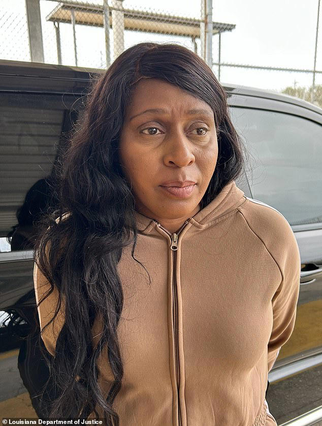 75,000 ഡോളറിന്റെ തട്ടിപ്പ്: ലൂസിയാന മേയർ അറസ്റ്റിൽ; പിന്നിൽ 'പിശാചാണെന്ന്' ആരോപണം