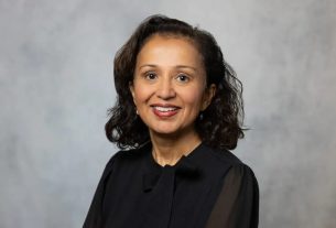 വിദ്വേഷ കുറ്റകൃത്യങ്ങൾക്കെതിരെ പോരാട്ടം: സിവിൽ റൈറ്റ്സ് അഭിഭാഷക മഞ്ജുഷ കുൽക്കർണി കാലിഫോർണിയ സംസ്ഥാന കമ്മീഷനിൽ.