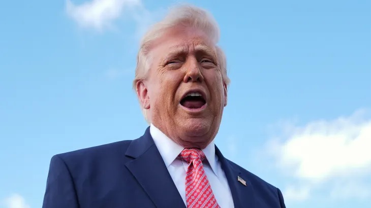 രണ്ടാമത്തെ സൈനികൻ കാണാതായ വിവരം പുറത്തുവിട്ട മാധ്യമപ്രവർത്തകരെ ജയിലിലടയ്ക്കുമെന്ന് ട്രംപിന്റെ ഭീഷണി