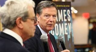 ഇൻസ്റ്റാഗ്രാം പോസ്റ്റ് വധഭീഷണിയായി; മുൻ എഫ്ബിഐ മേധാവി ജെയിംസ് കോമിക്കെതിരെ വീണ്ടും കേസ്, 10 വർഷം വരെ തടവിന് സാധ്യത