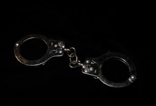 കുട്ടികളെ ദുരുപയോഗം ചെയ്തു: ഇർവിങ് ഐ.എസ്.ഡി 75 വയസ്സുകാരനായ മുൻ ബസ് അസിസ്റ്റന്റ് അറസ്റ്റിൽ